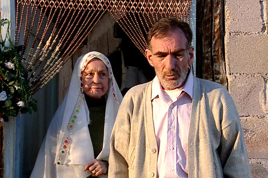Baba Evi filminden bir kare