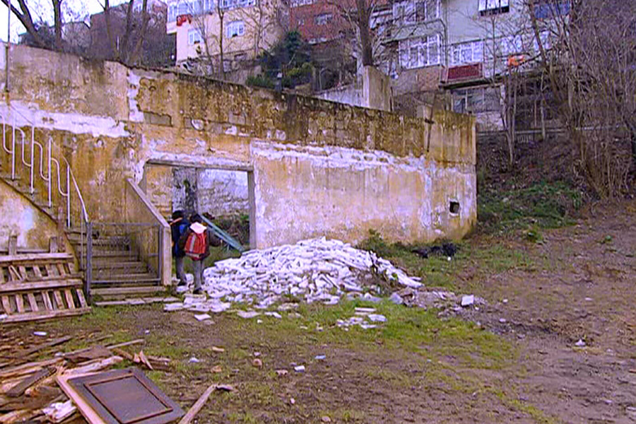 Başkasının Parası filminden bir kare