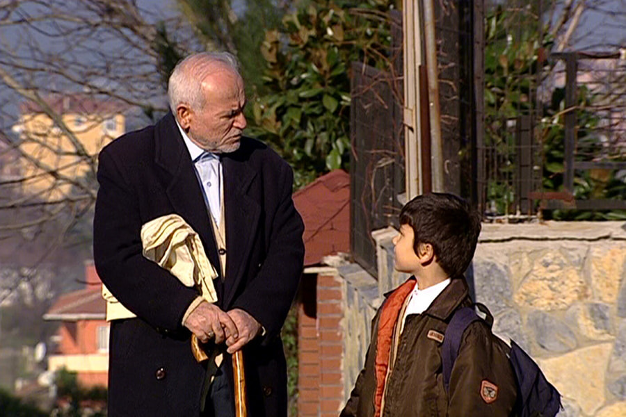 Secde filminden bir kare