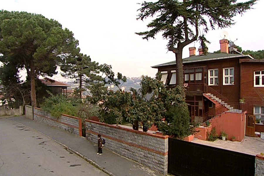 Secde filminden bir kare