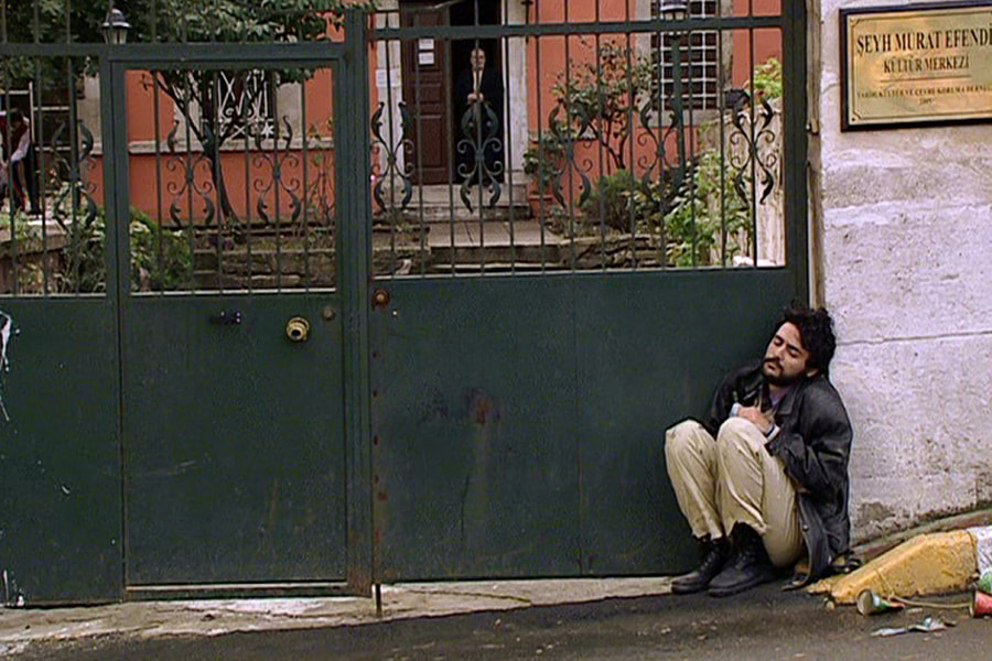 Semazen filminden bir kare