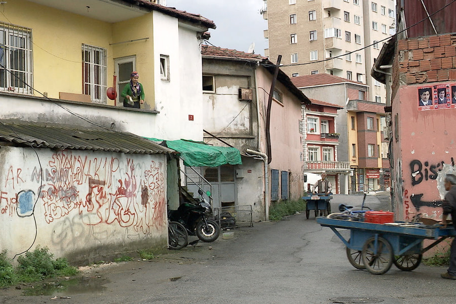 Zengin ve Yoksul filminden bir kare